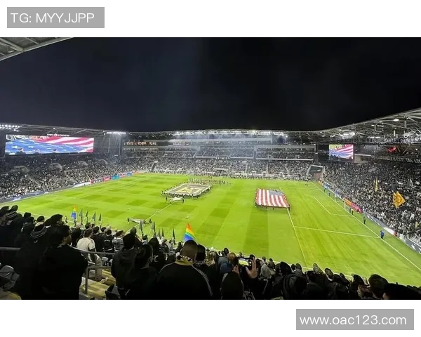 孙兴慜与萨拉赫的巅峰对决谁能在绿茵场上书写传奇新篇